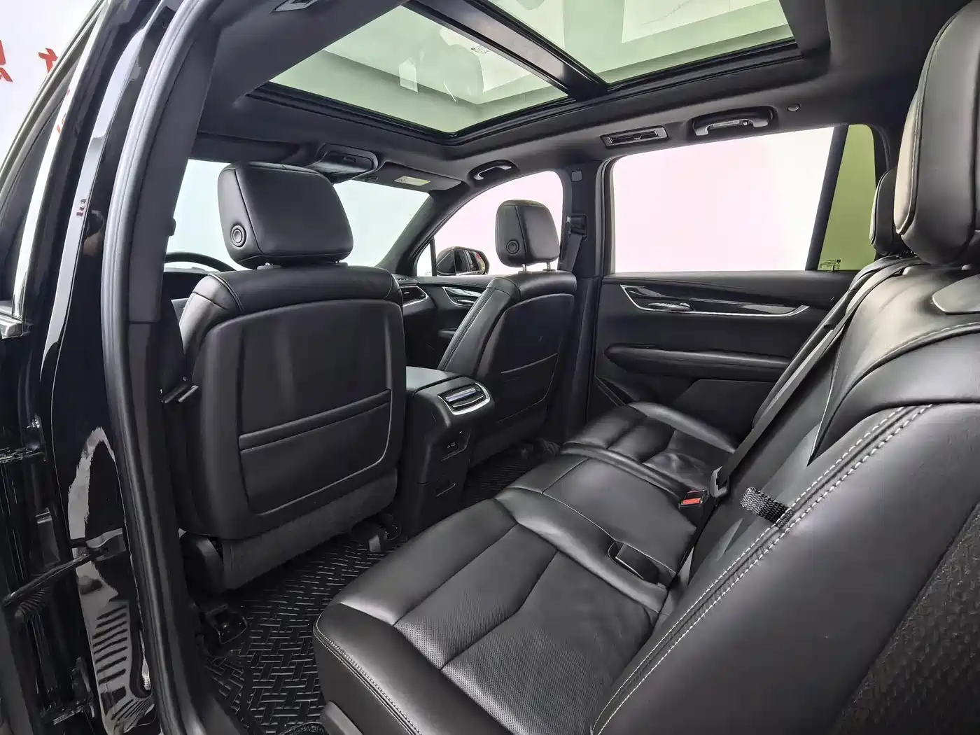 Cadillac XT6 2021 28T 7-Seater AWD Luxury фото 12