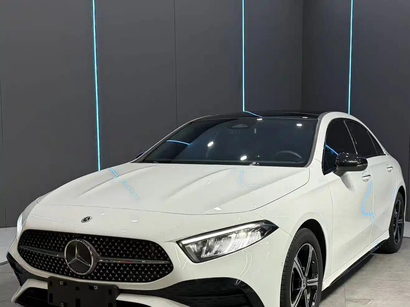Similar car