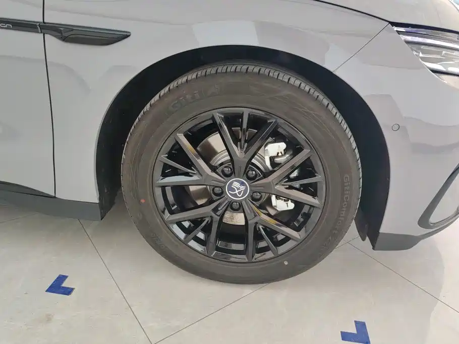 BYD Han 2025 2025 DM-i Smart Drive Edition 125KM Premium
