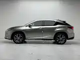 Фото 24 - Lexus RX