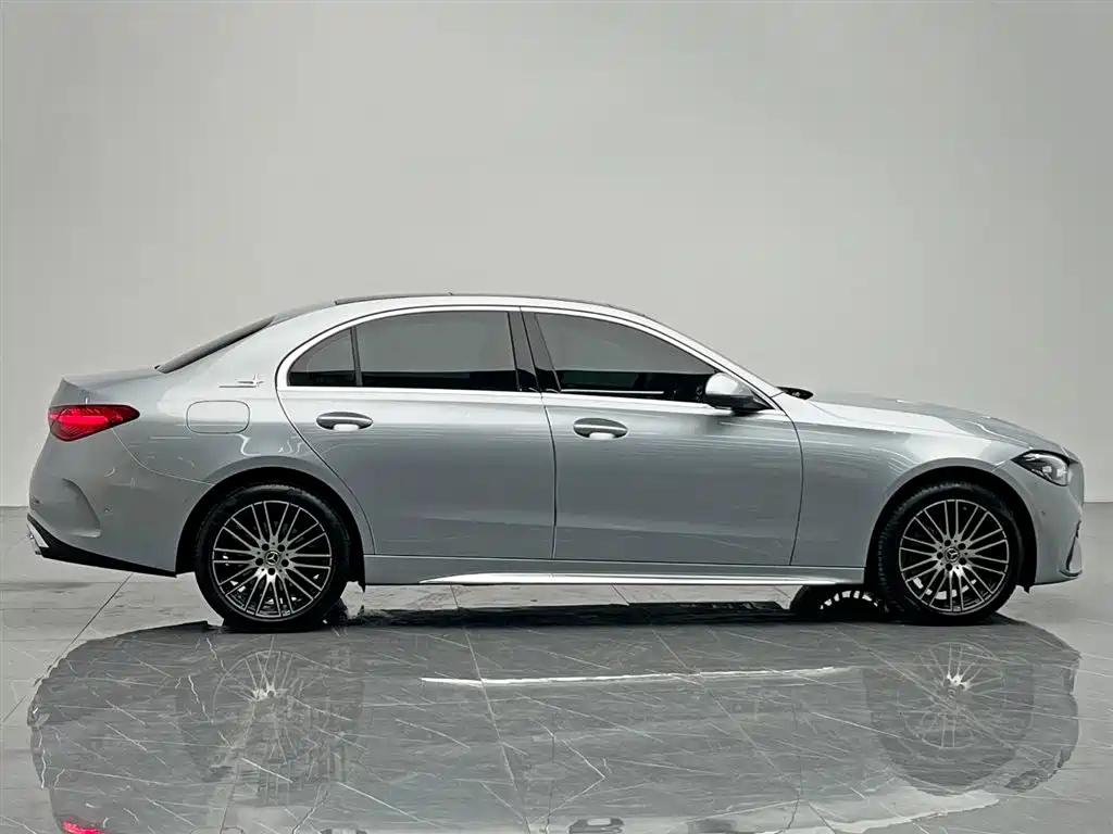 Mercedes-Benz C-Class 2024 Facelift III C 260 L Sport фото 7