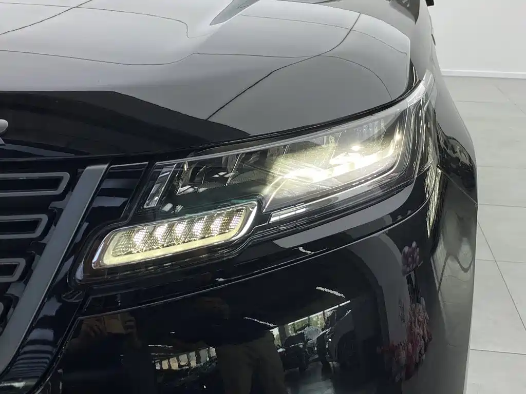 2024 Land Rover Range Rover Velar