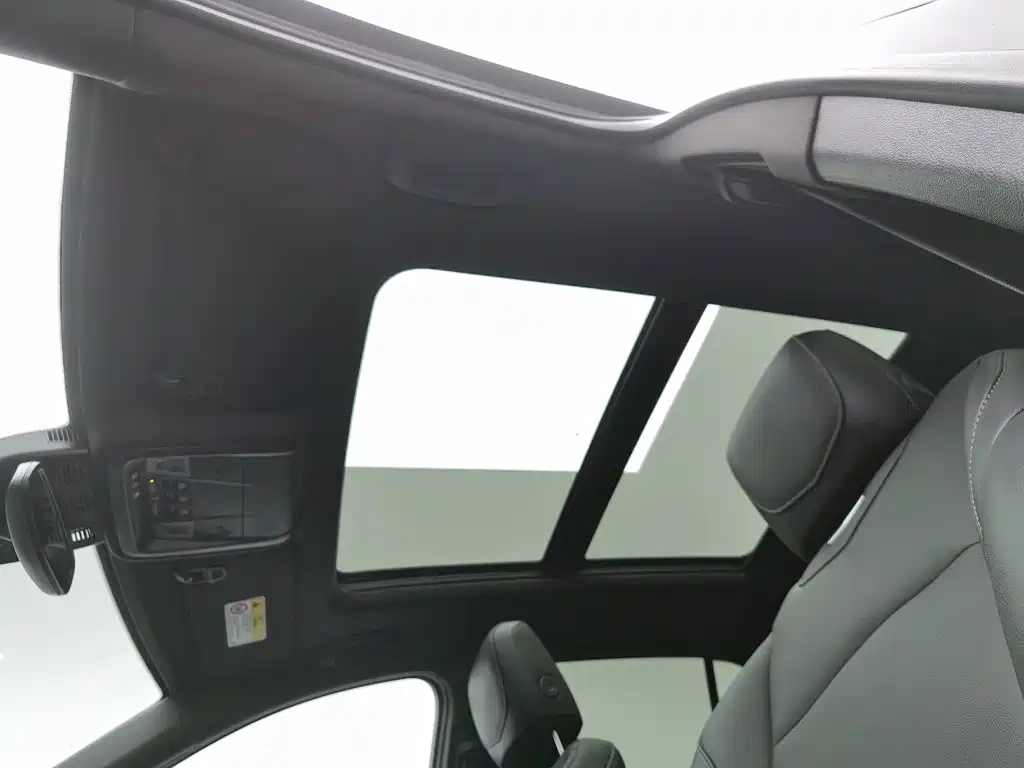 Cadillac XT4 2023 2024 28T 2WD Luxury