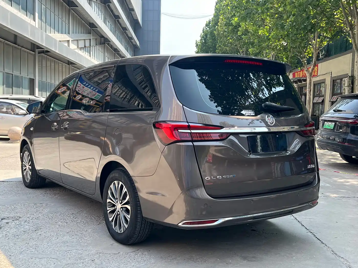 BUICK GL8