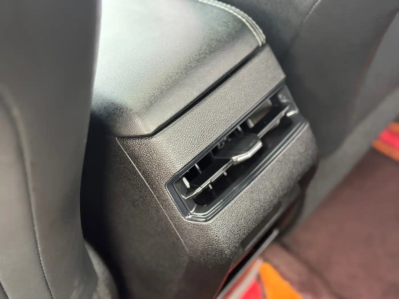 GEELY AUTOMOBILE BINRUI