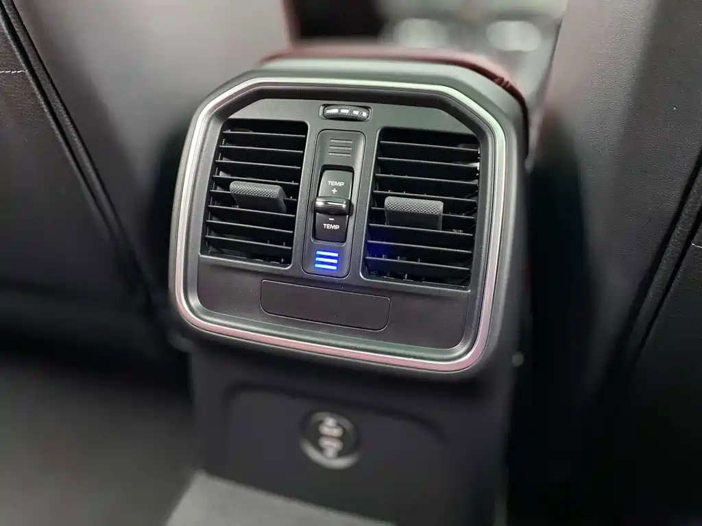 Porsche Macan 2025 2024 Macan 2.0T