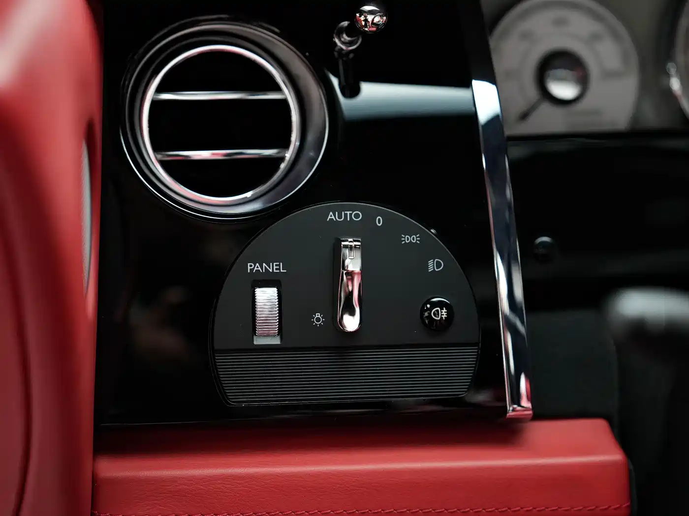 Rolls-Royce Dawn 2017 2015 6.6T Standard