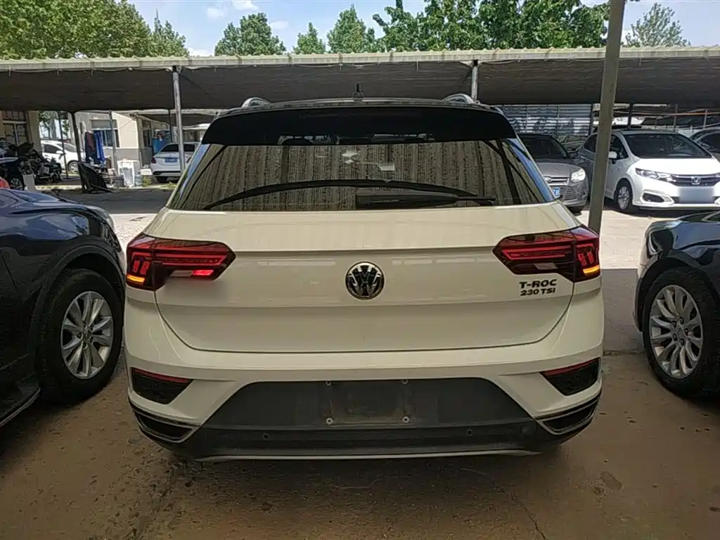 Volkswagen T-ROC 2018 230TSI DSG 2WD Progressive China V фото 6
