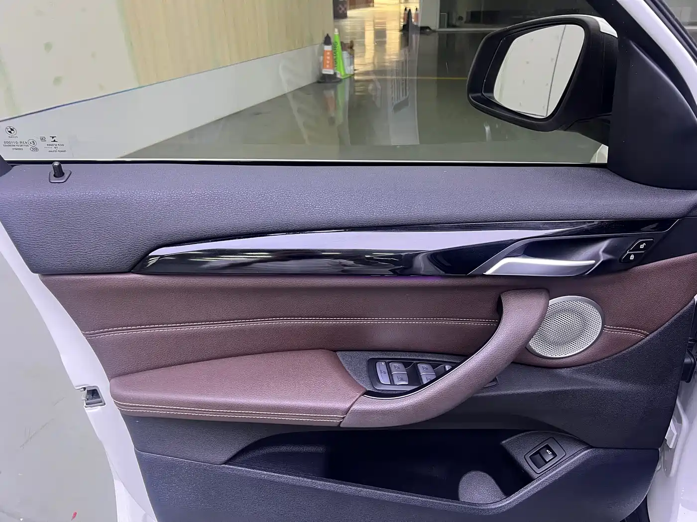 BMW X1 2021 sDrive25Li Leading фото 5