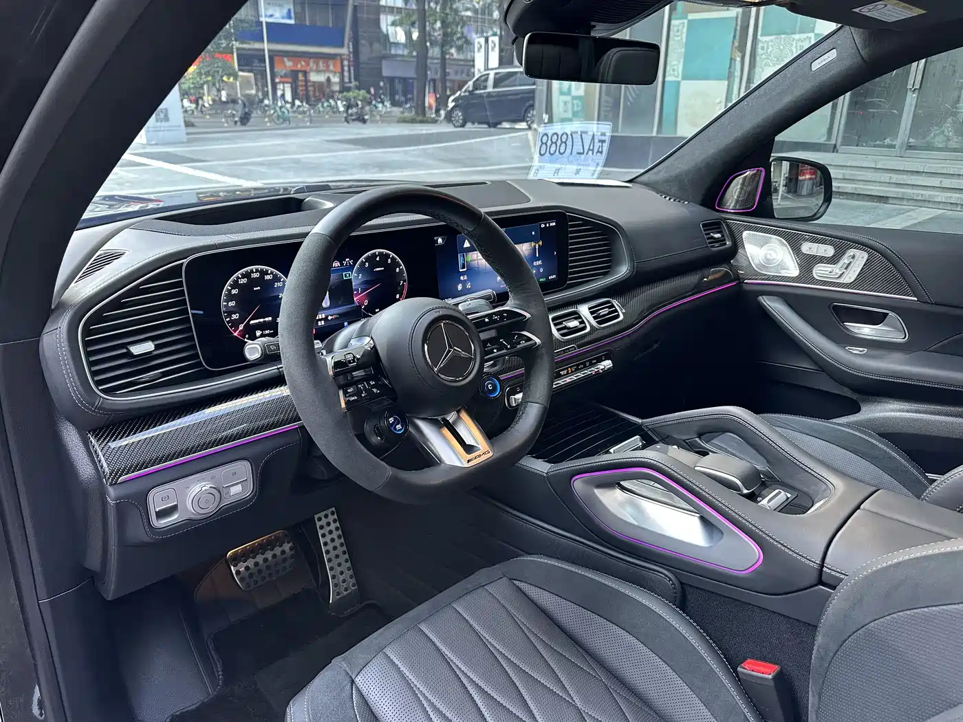 Mercedes-Benz GLS AMG 2024 AMG GLS 63 4MATIC+ фото 4