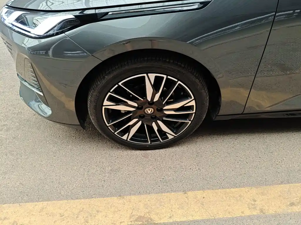 Changan Eado 2026 2025 Model Year Facelift 1.5T 500Bar Premium Edition
