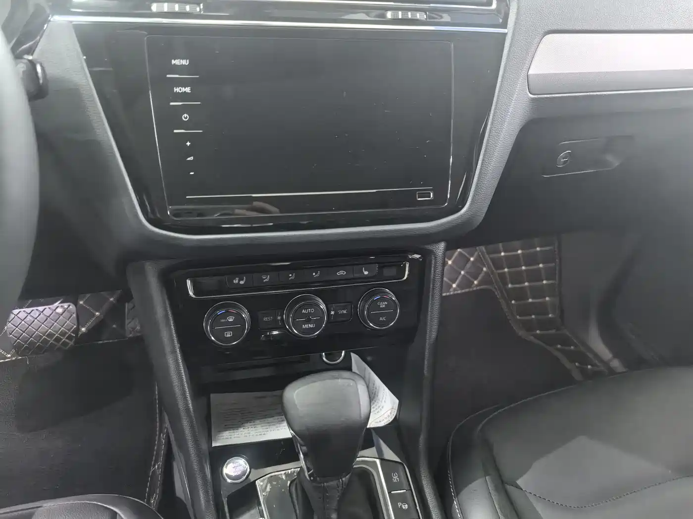 Volkswagen Tiguan L 2020 330TSI Auto 2WD Smart Luxury China VI фото 8