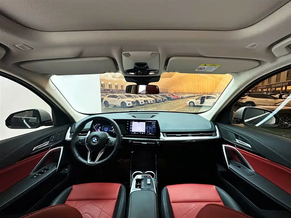 BMW X1 2023 sDrive20Li X Design Package фото 10