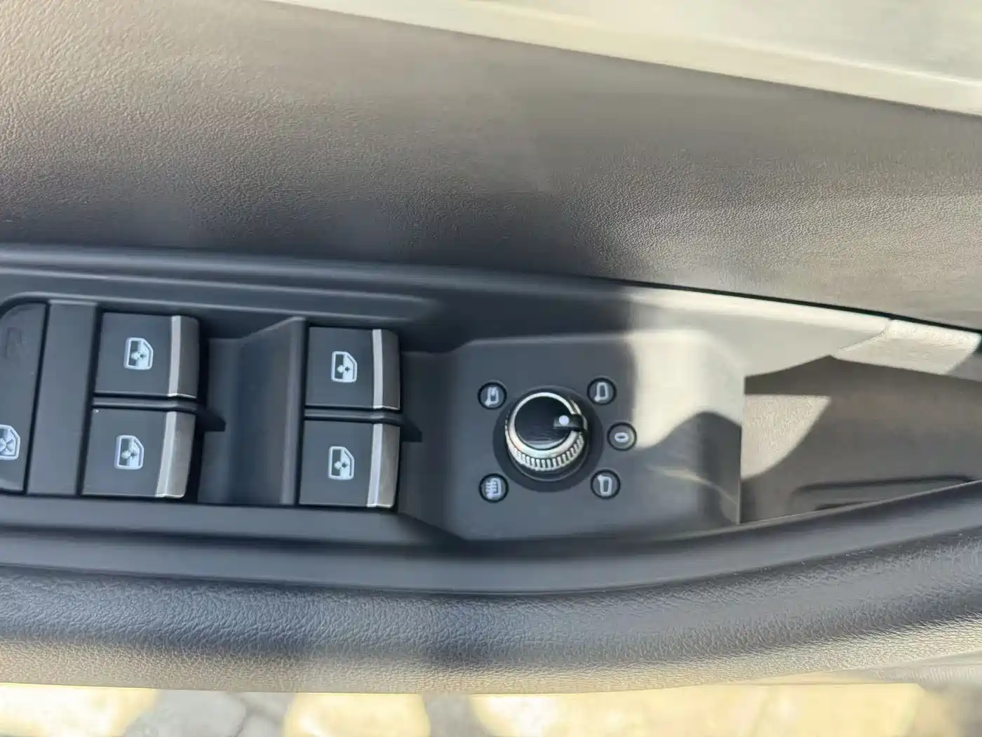 Audi A4L 2020 40 TFSI Luxury Dynamic фото 14