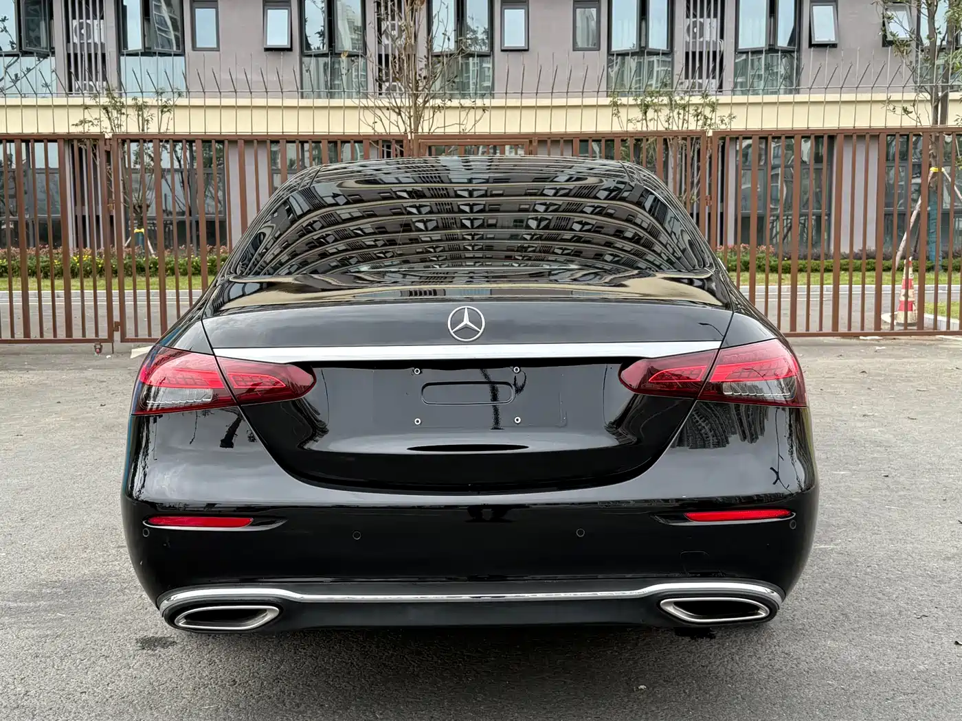 Mercedes-Benz E-Class 2022 Facelift E 300 L Luxury Style фото 8