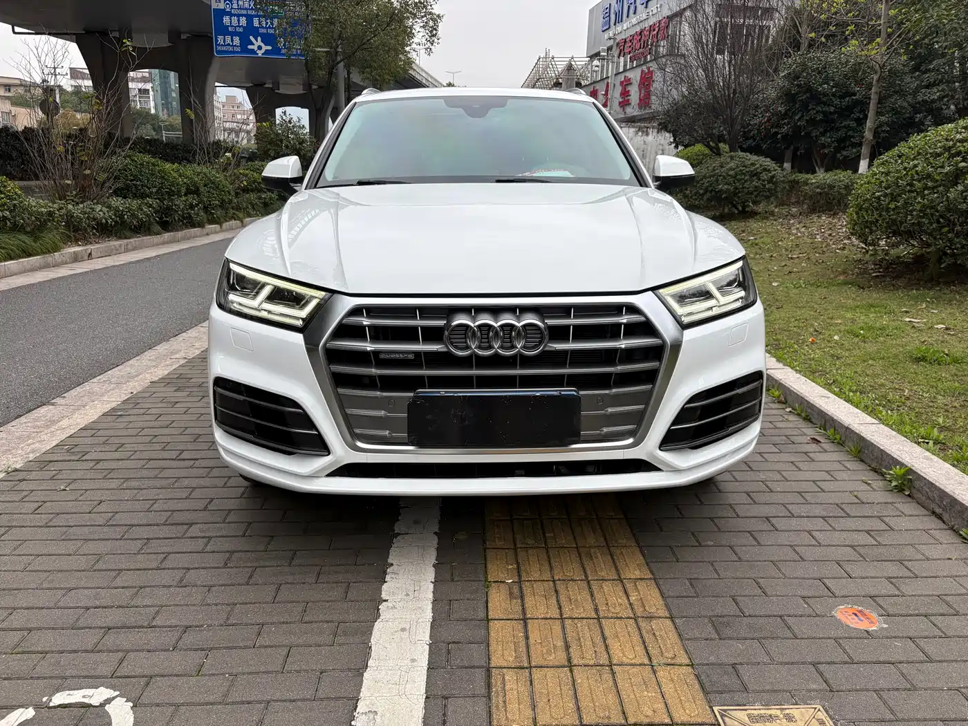 Audi Q5L 2018 40 TFSI Premium Fashion China VI фото 2
