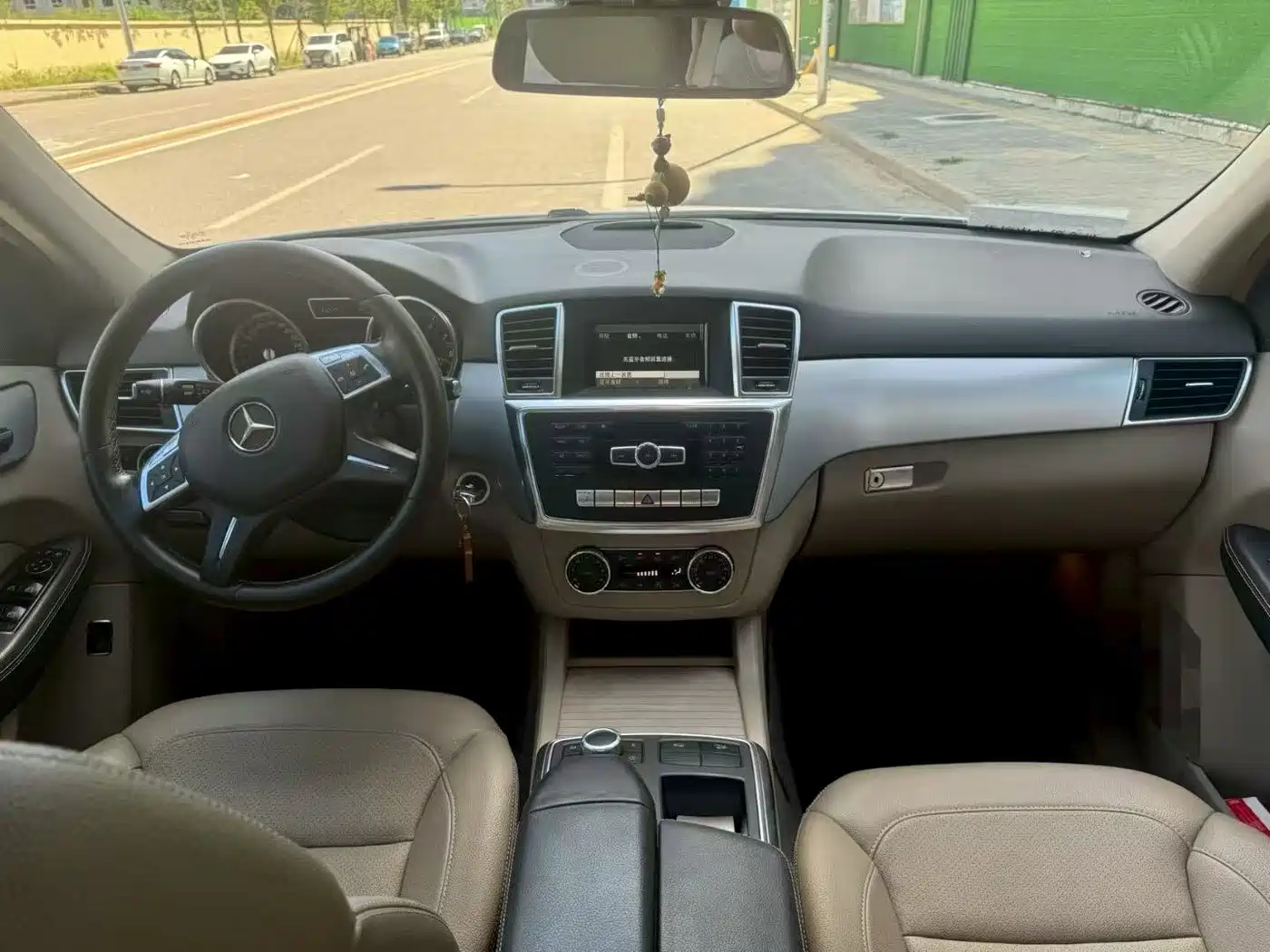 Mercedes-Benz M-Class 2012 ML 300 фото 8