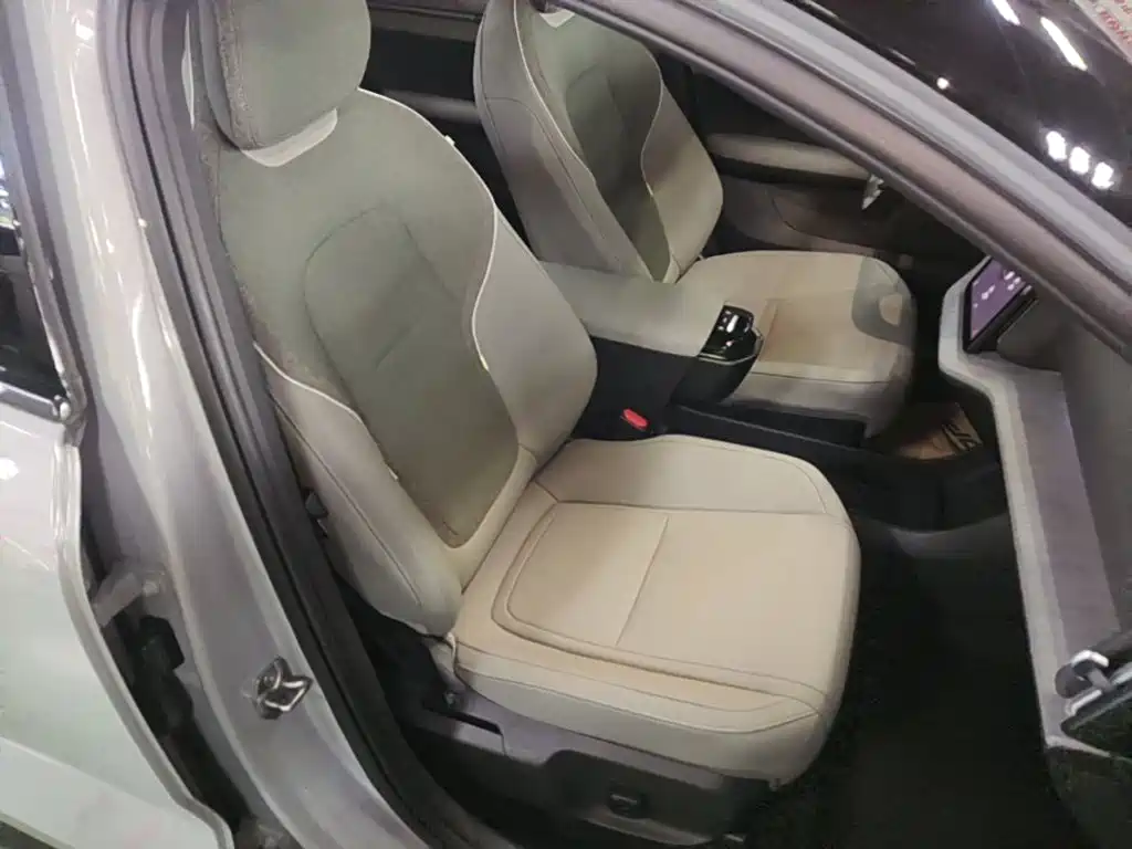 Photo 25 - Volvo EX30