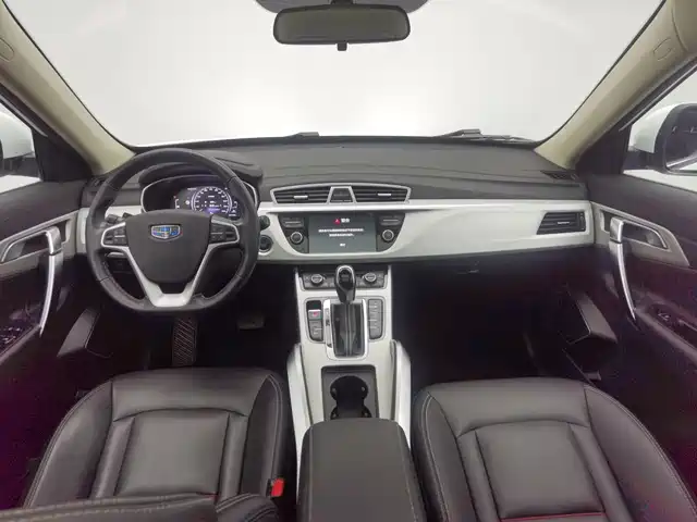 Geely Boyue 2018 1.8TD Automatic 2WD Smart Connect 4G Edition — фото 5