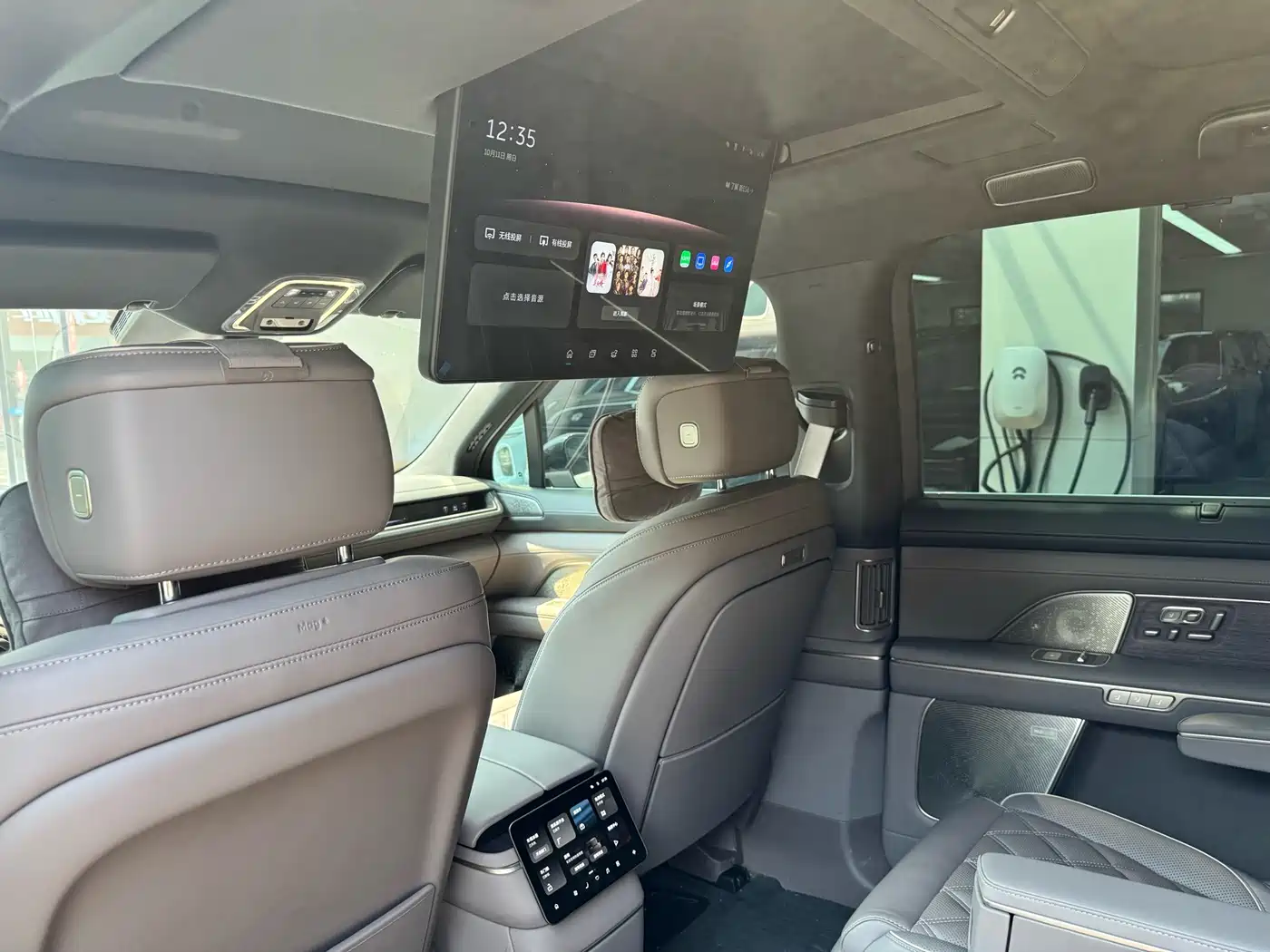 NIO ES8 2026 2025 Model 6-Seat Executive Luxury Edition
