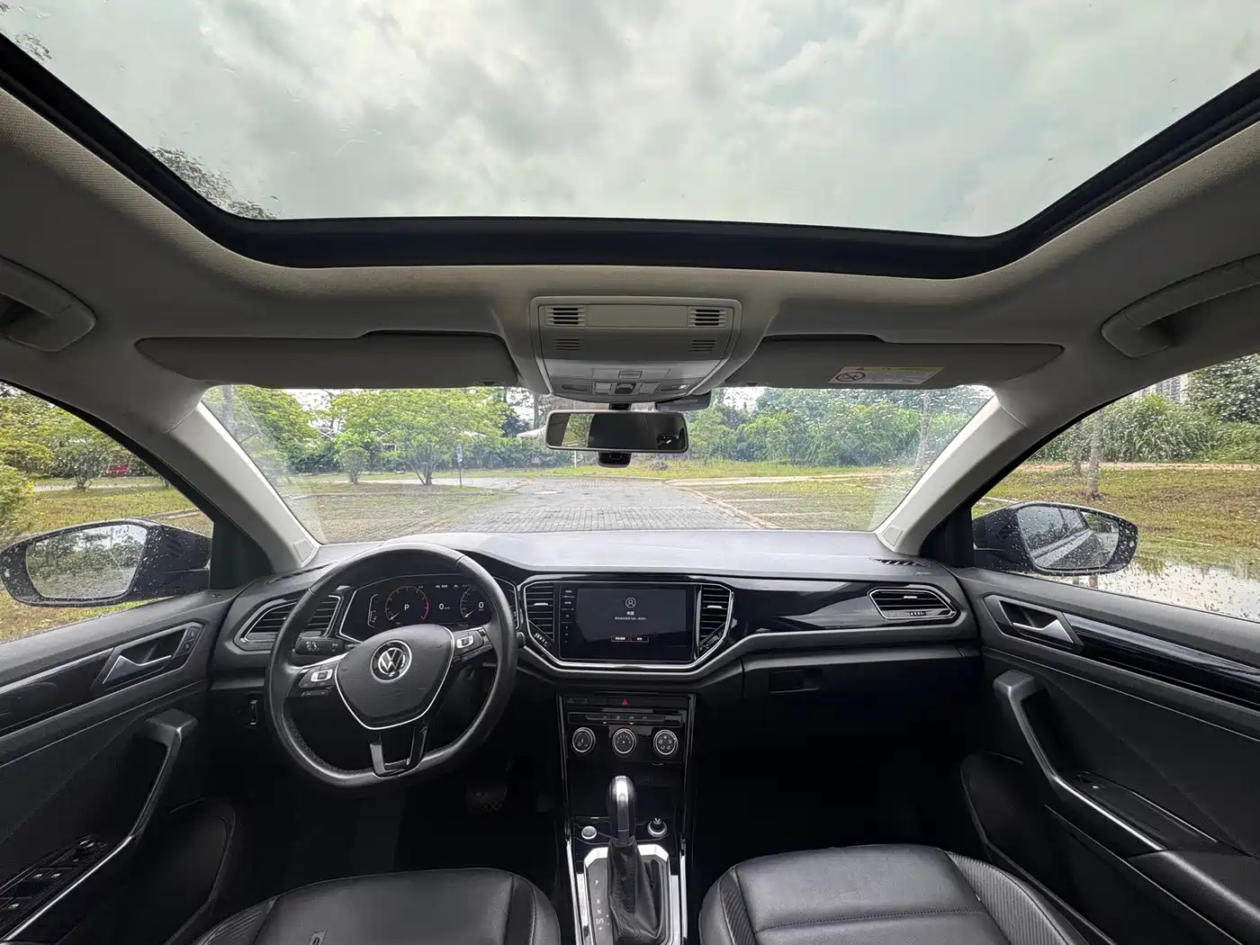 Volkswagen T-Roc, миниатюра 12