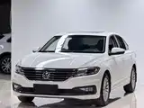 صورة 1 - Volkswagen Lavida