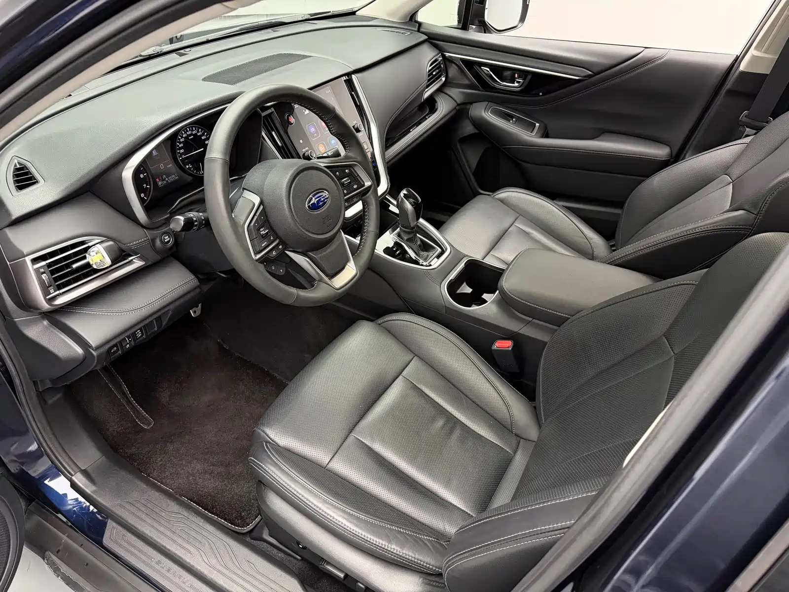 Фото 8 - Subaru Outback