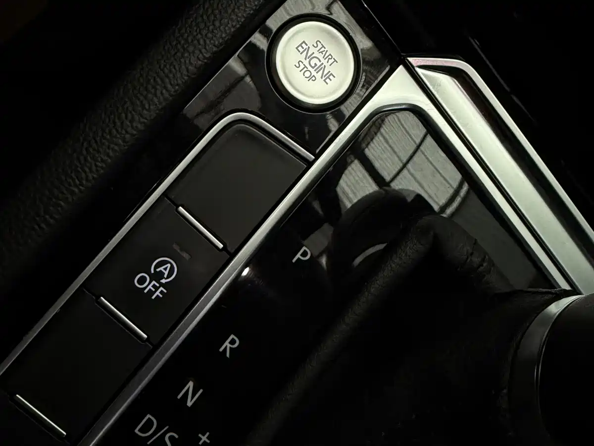 Volkswagen Magotan 2019 330TSI DSG Leading China VI фото 10