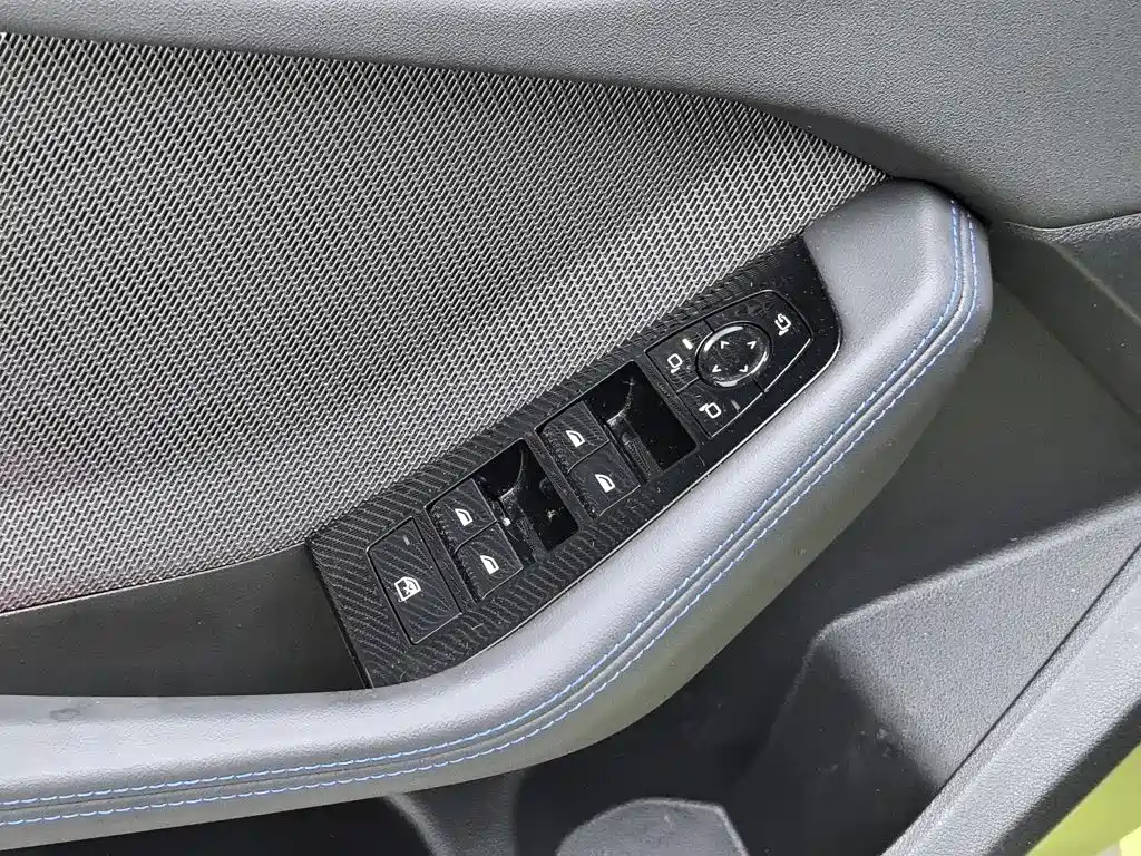 BMW M235L 2026 2025 M235L