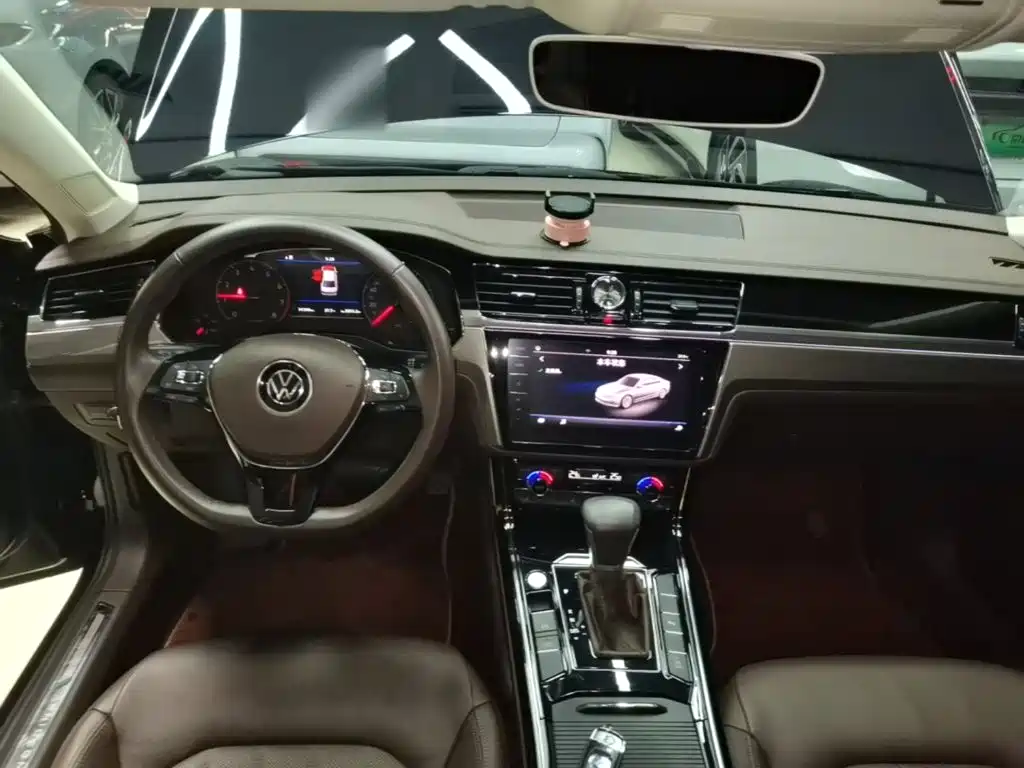 Volkswagen Phideon 2021 2021 380TSI Luxury Edition