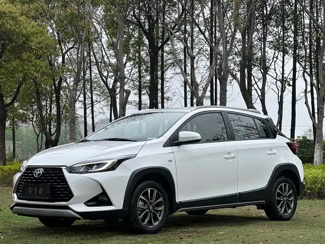 TOYOTA YARIS L ZHIXUAN