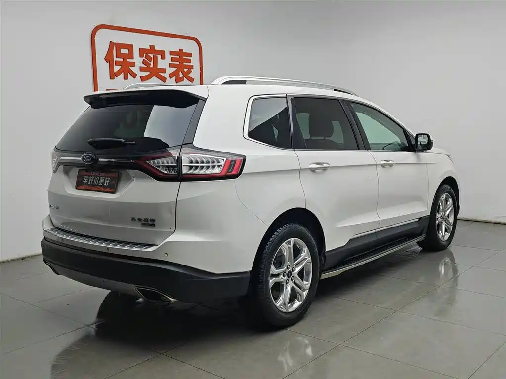 Фото 2 - Ford Edge