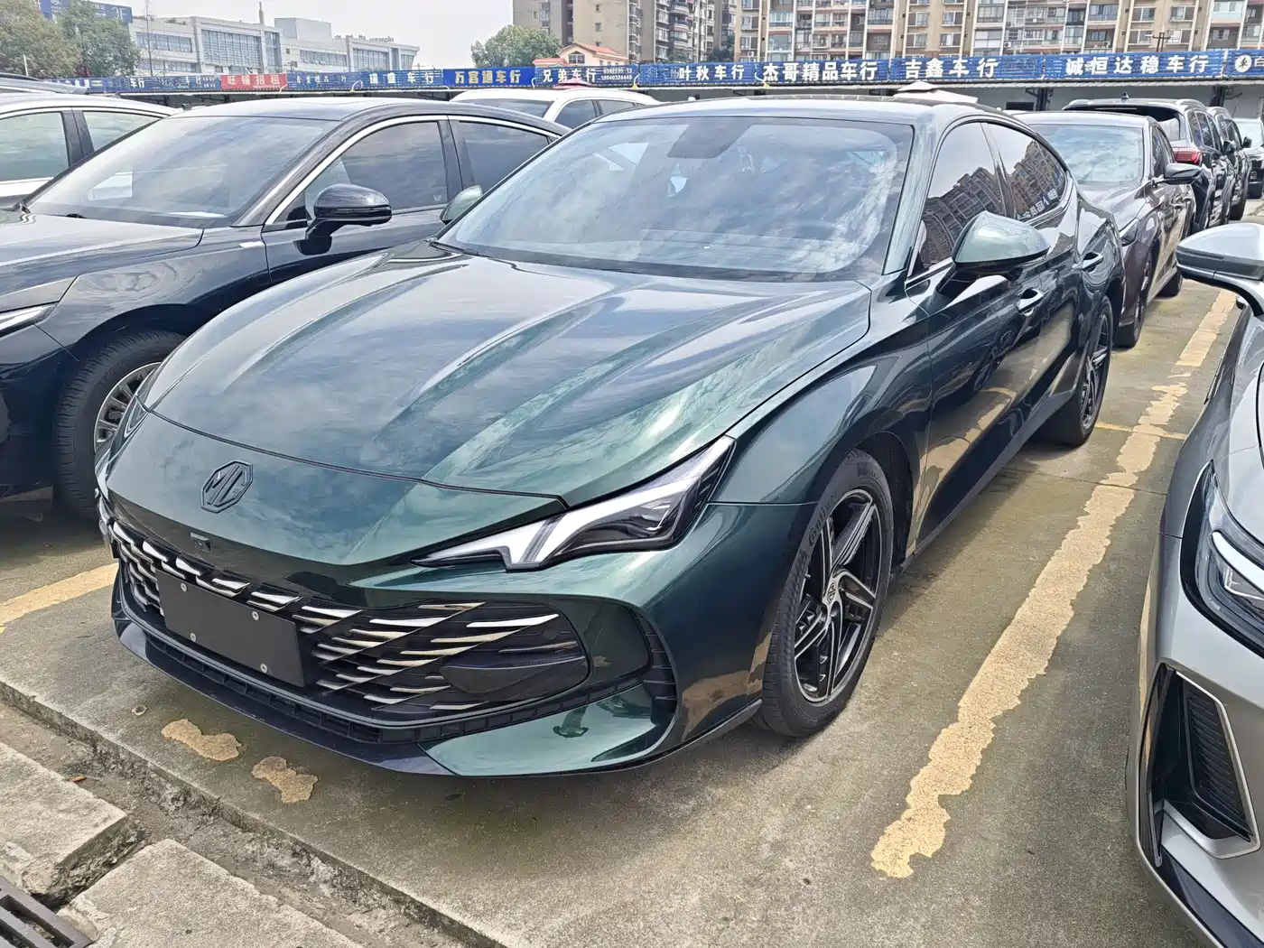 MG 7 2023 1.5T DCT Ultimate Comfort Edition