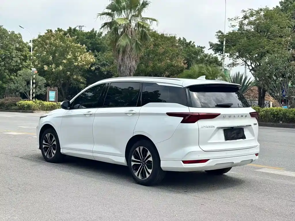 Wuling Motors Wuling Victory 2022 2022 Facelift 280T 1.5T CVT Flagship