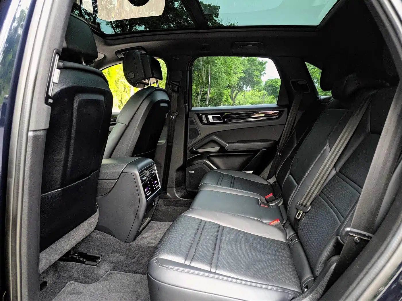 Porsche Cayenne New Energy 2023 2022 Cayenne E-Hybrid 2.0T Platinum Edition