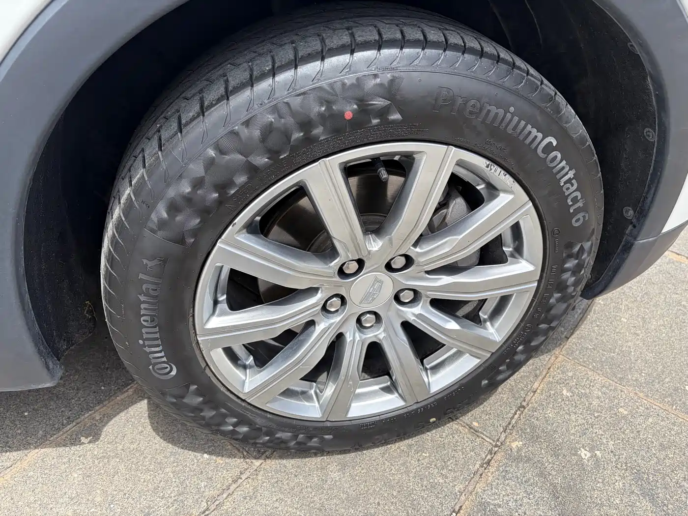 Cadillac XT4 2018 28T FWD Leading Edition фото 27