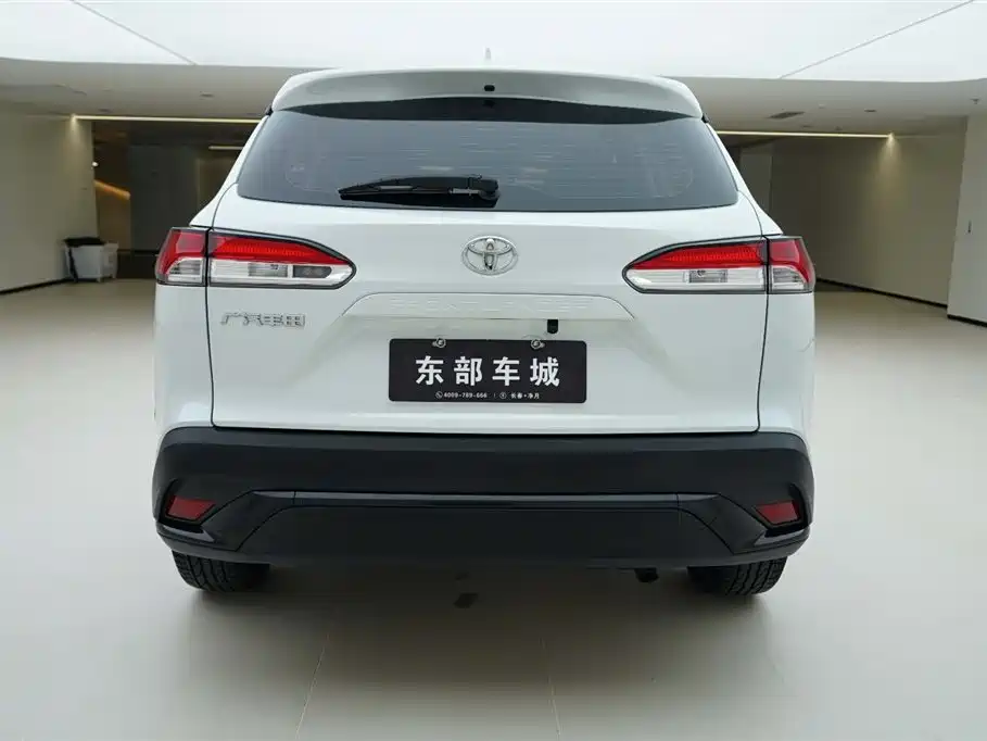 Toyota Frontlander 2024 2.0L CVT Elite Edition фото 5