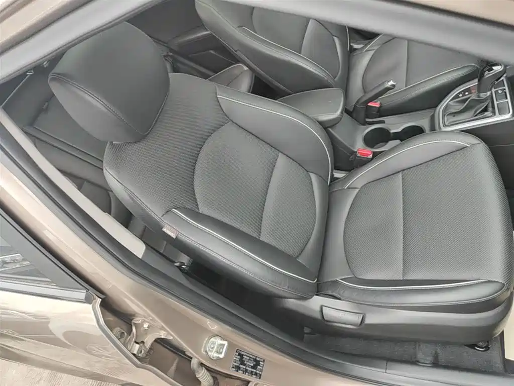 Hyundai Beijing Hyundai ix25 2015 1.6L Automatic 2WD Smart GLS фото 25