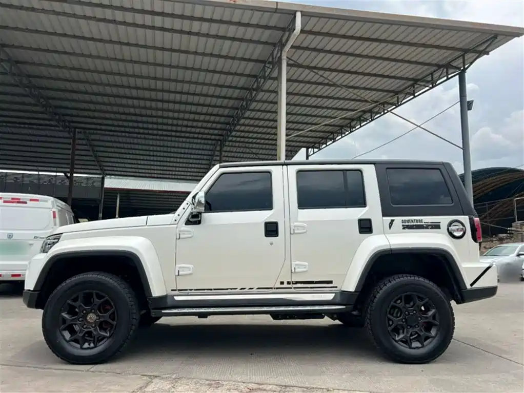 BAIC ORV Beijing Offroad BJ40 2023 2.0D Automatic 4WD Blade Hero Edition Knight Type фото 4