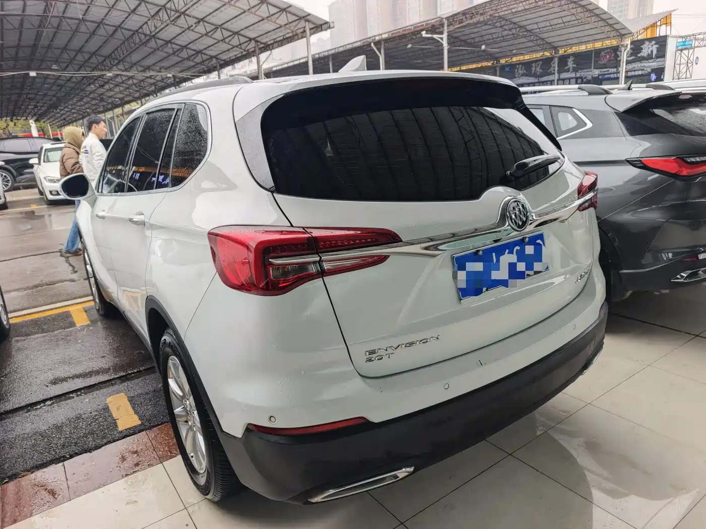 Buick Envision Plus 2020 20T FWD Leading фото 9