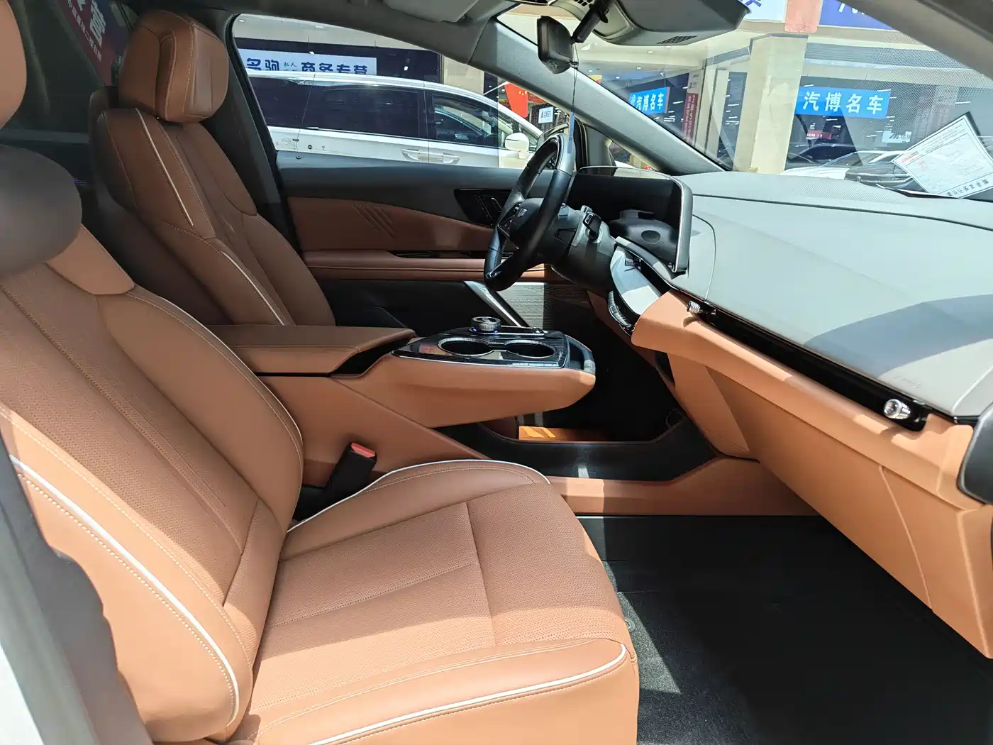Cadillac IQ Ao Ge 2024 2024 AWD Long Range Edition