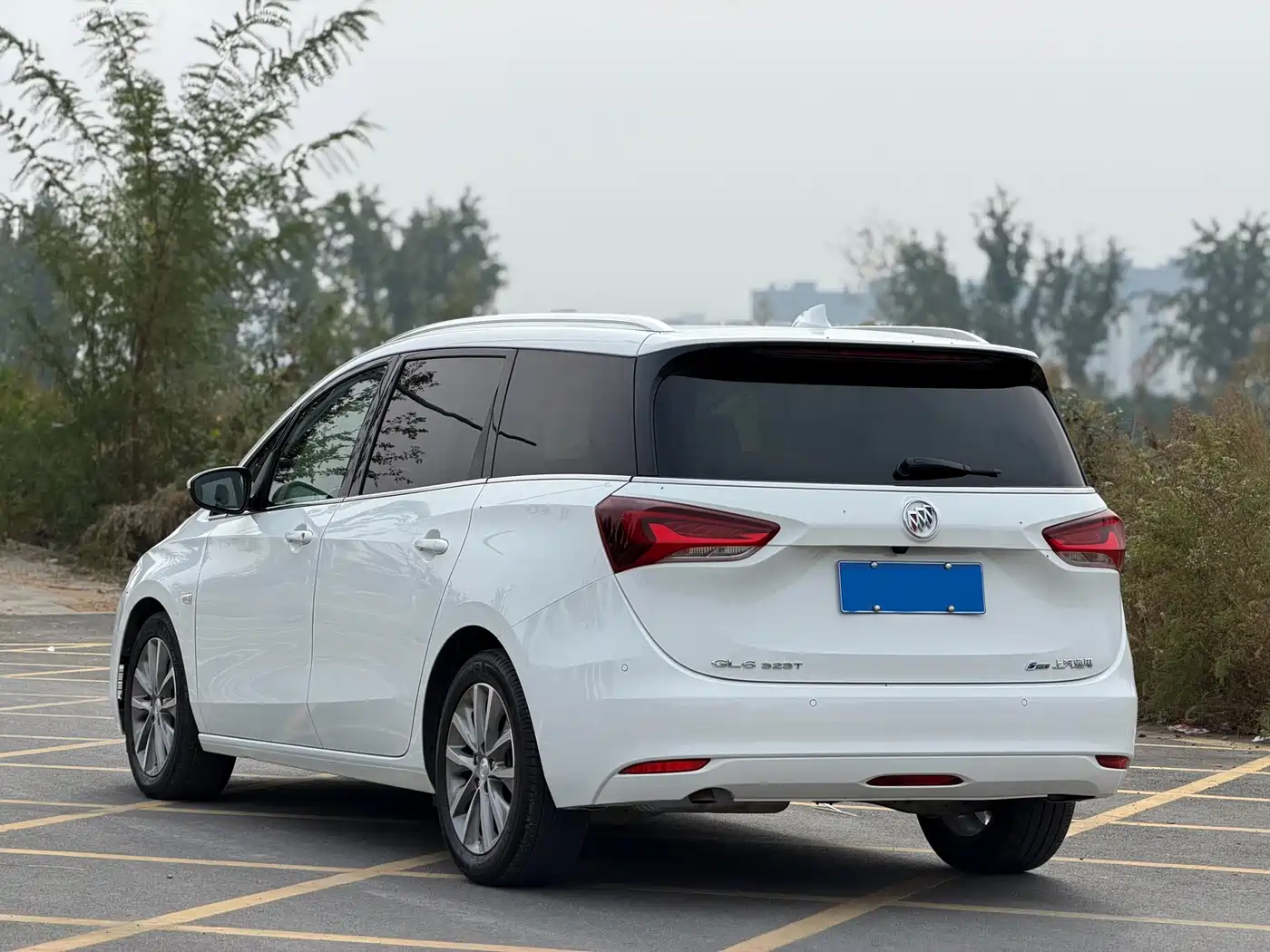 Buick GL6 2022 2021 323T Mild Hybrid Connected Luxury