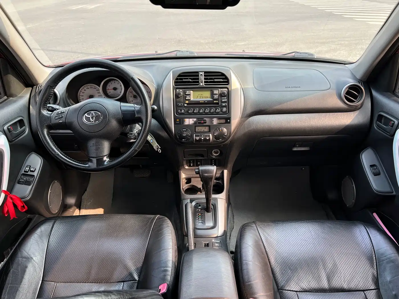 Toyota RAV4 (Import) 2004 2004 Model 2.0 3-Door