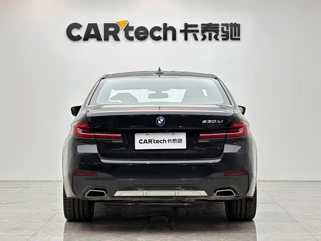 BMW 5 Series 2023 530Li Premium M Sport Package — фото 4