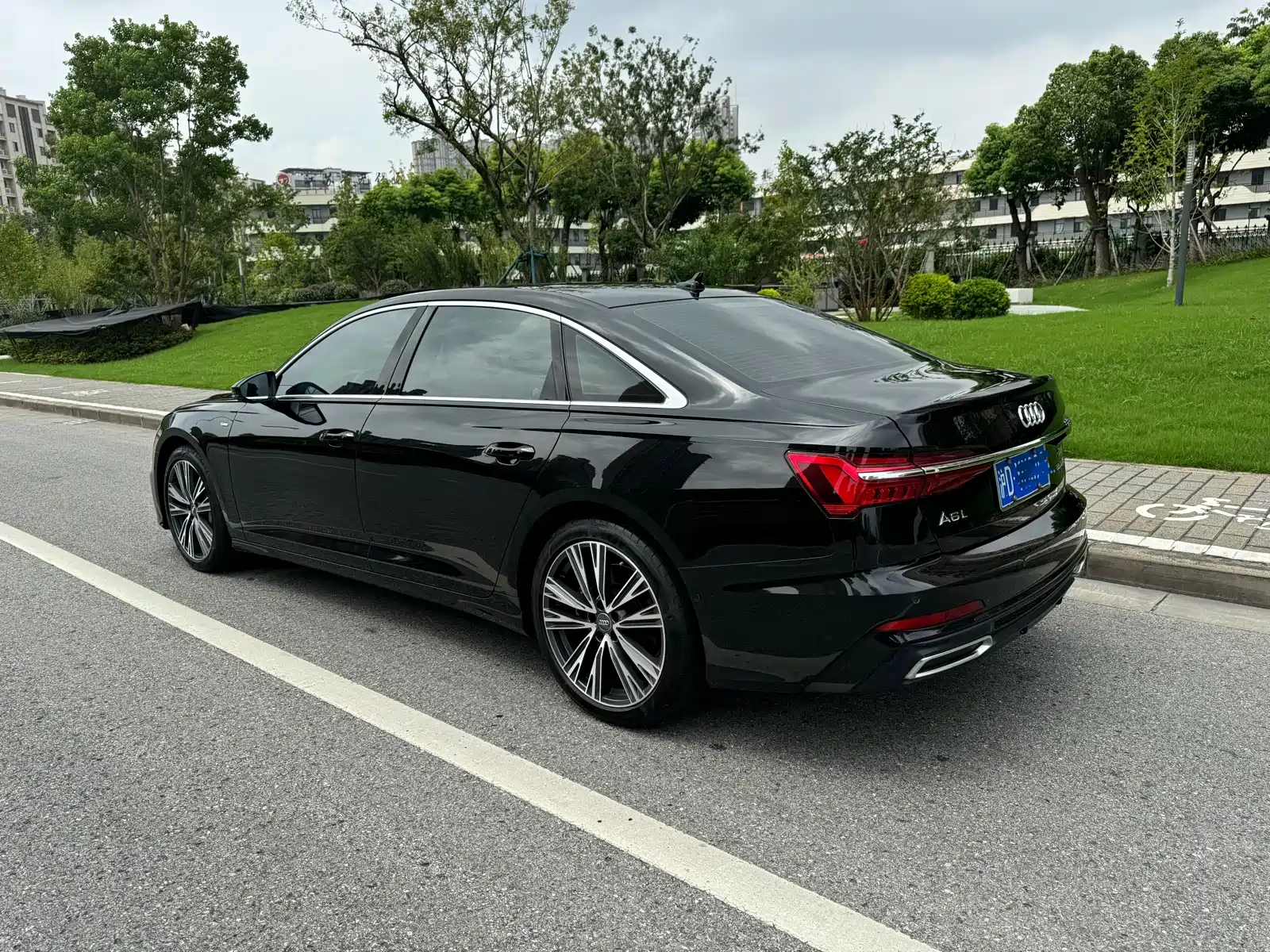 صورة 3 - Audi A6L