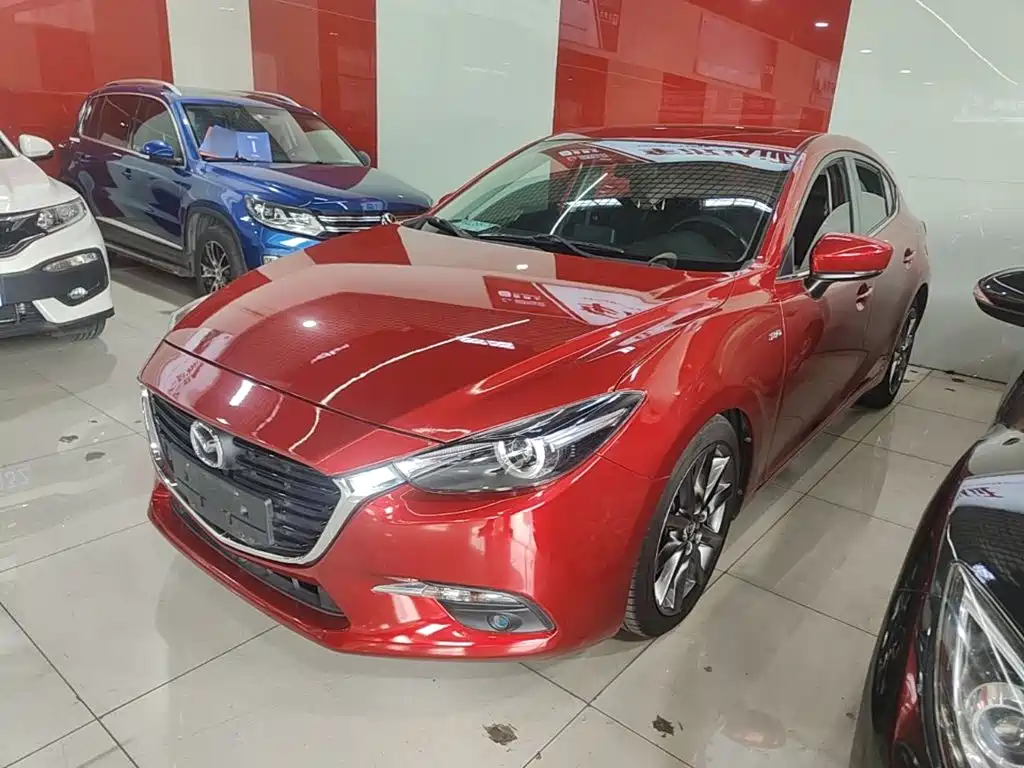 Фото 2 - Mazda Mazda 3