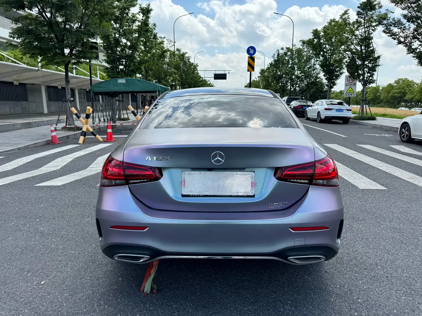 Mercedes-Benz A-Class 2019 A 180 L Sport Sedan фото 6