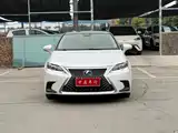 Фото 2 - Lexus CT