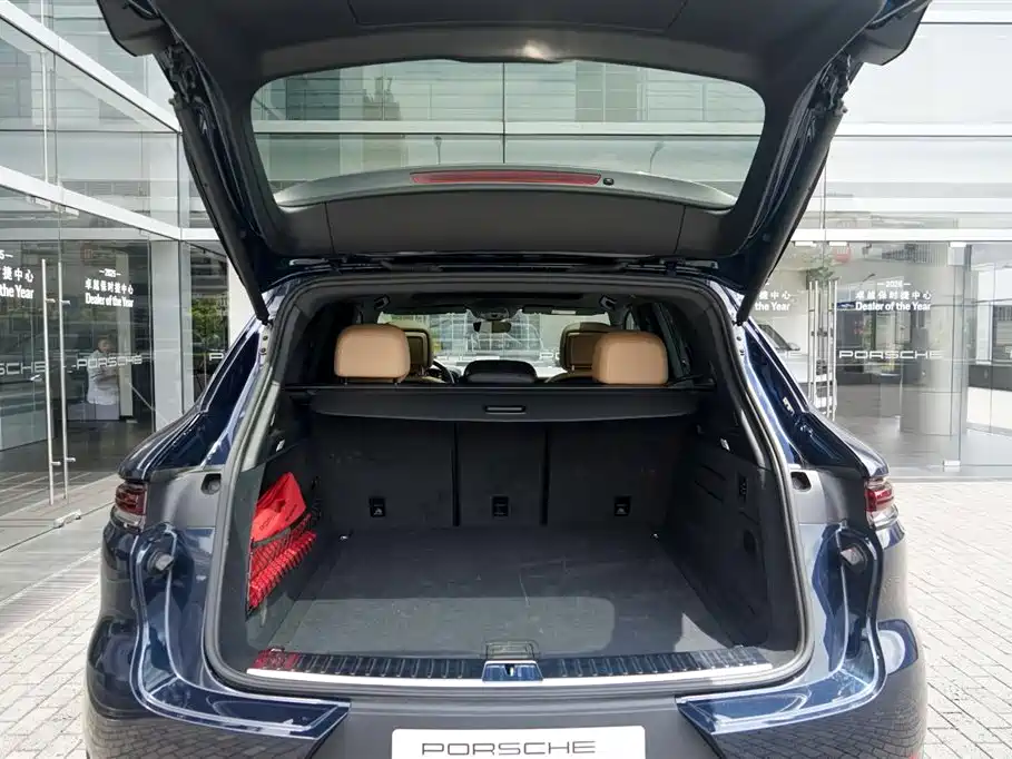 Porsche Cayenne 2025 Cayenne 3.0T фото 23