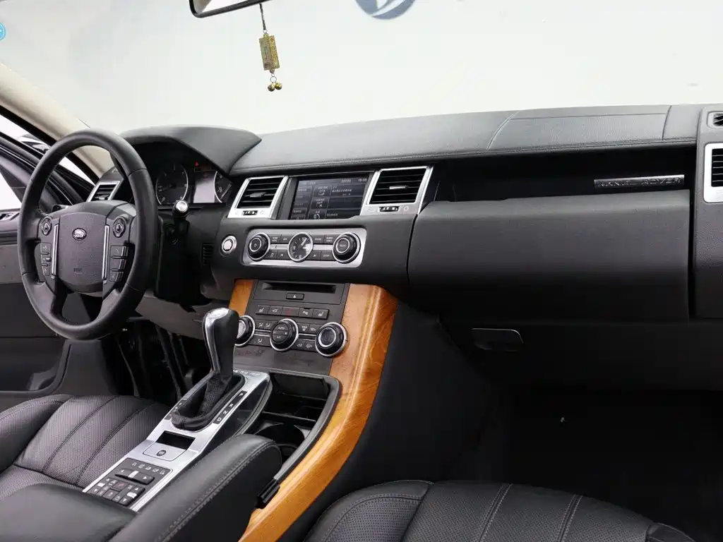 Land Rover Range Rover Sport 2012 2012 3.0 TDV6 HSE Diesel Version
